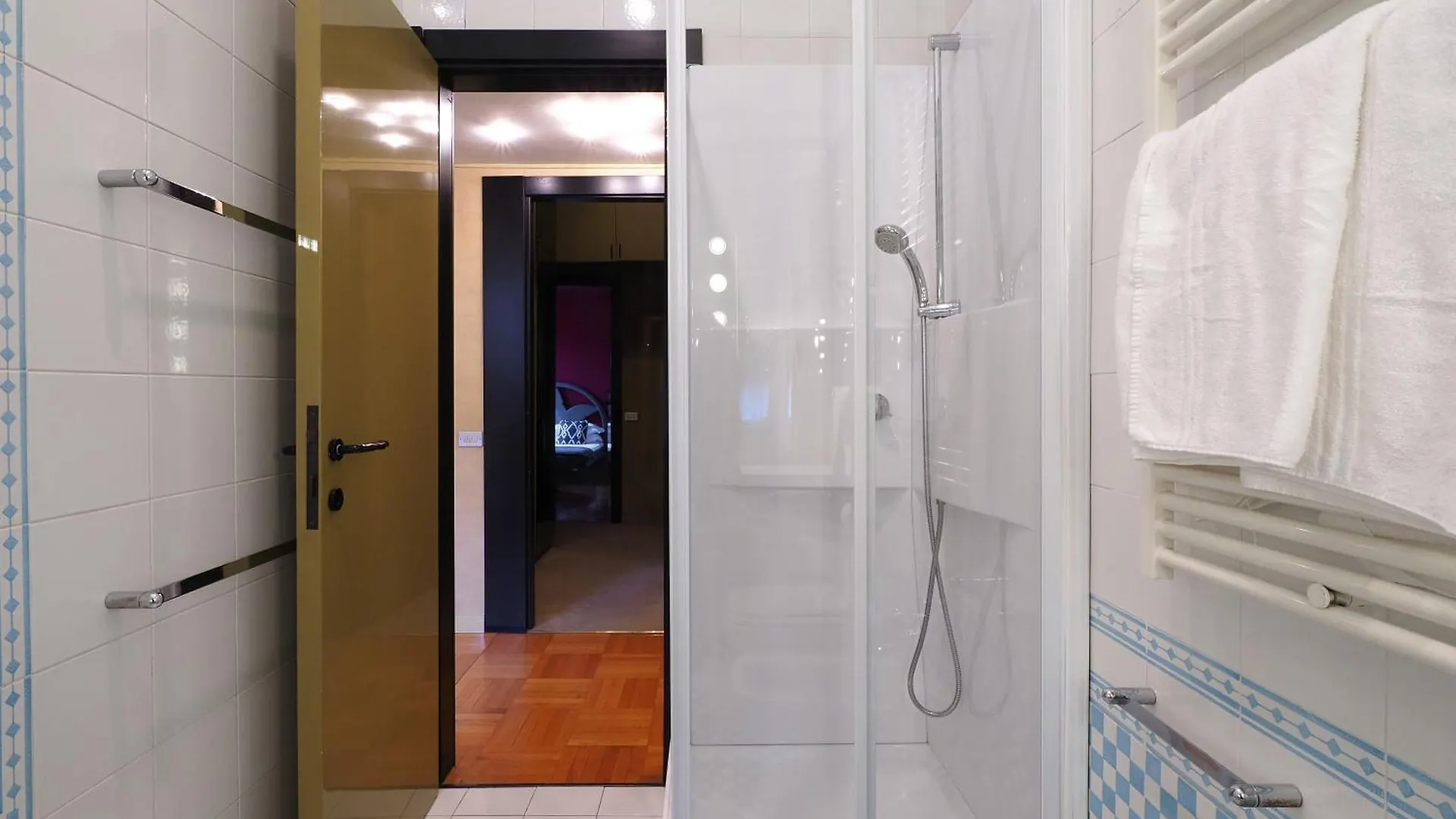 Apartment Homnest I S.Ambrogio Elegant Apt Milan Italy