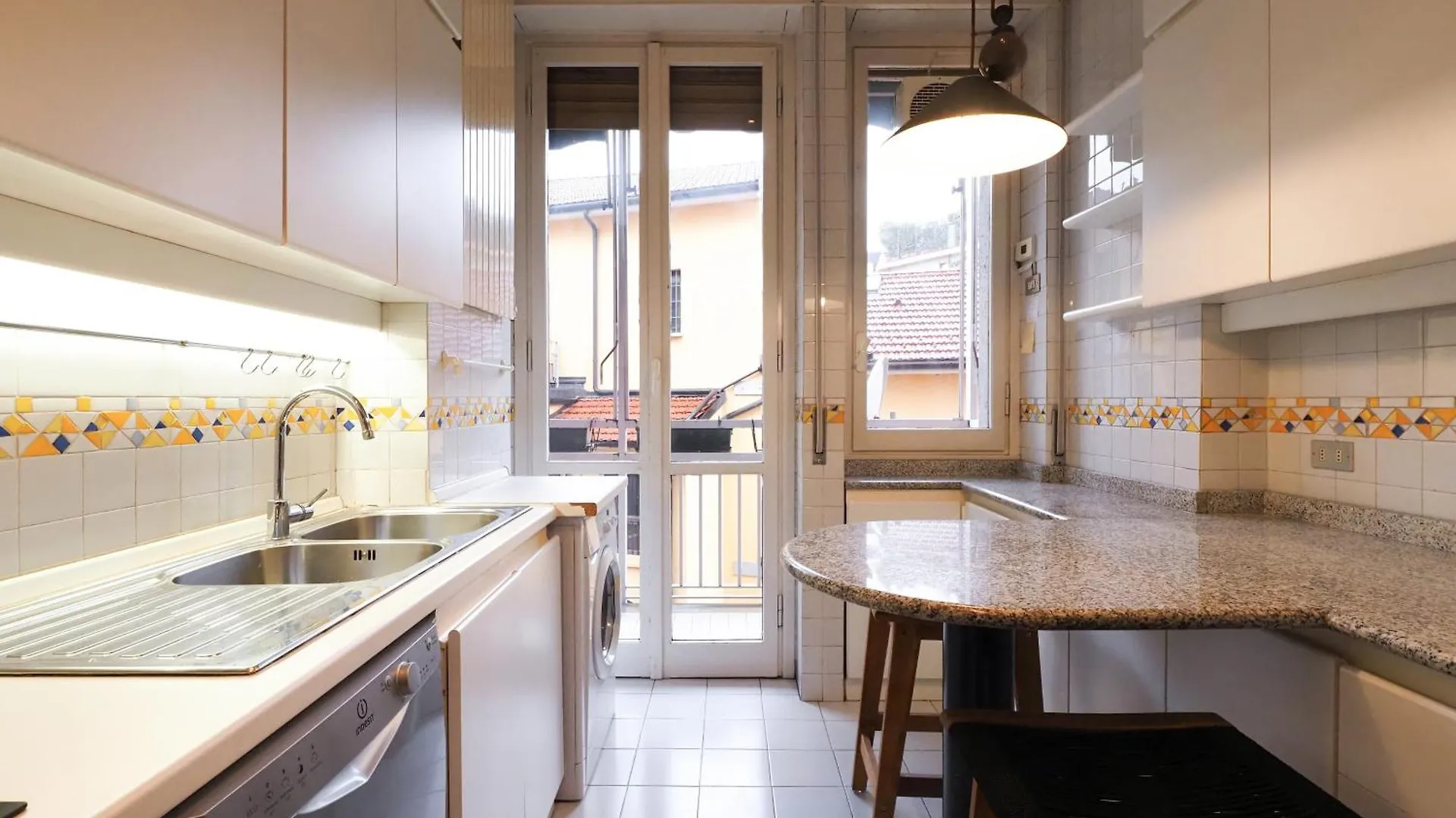 Homnest I S.Ambrogio Elegant Apt Milan Apartment